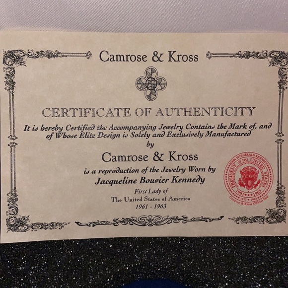 Jacqueline Kennedy Authentic Reproduction Pearls - Picture 8 of 8